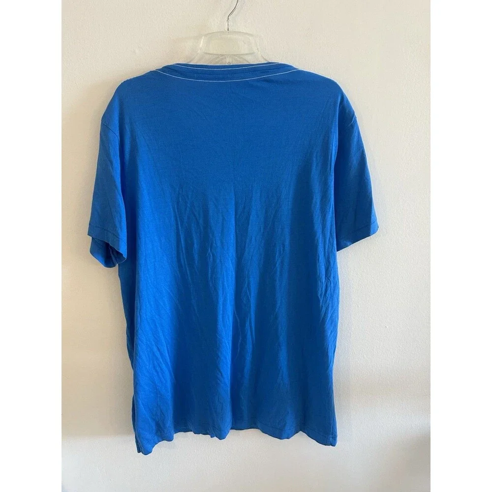 TRUE RELIGION Shirt Mens XL Blue V Neck Horseshoe Logo Cotton Short Sleeve Tee